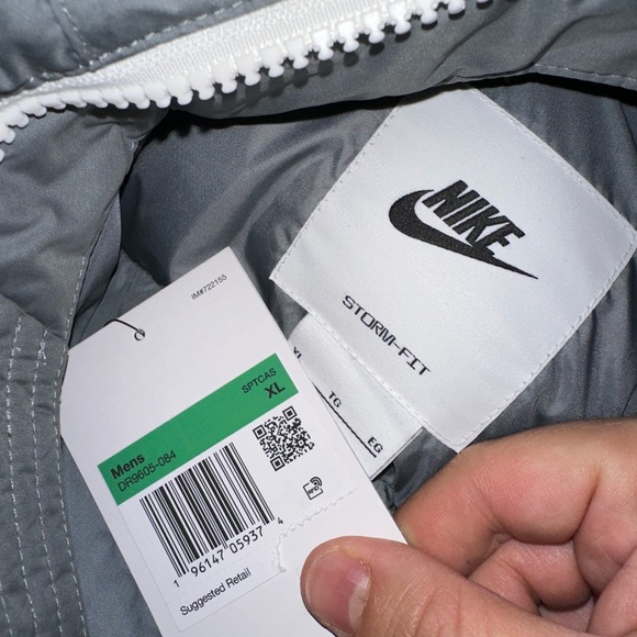 Nike Sportswear Storm-FIT Windrunner Jacket Gray PRIMALOFT DR9605-084 New $200 - Picture 14 of 14
